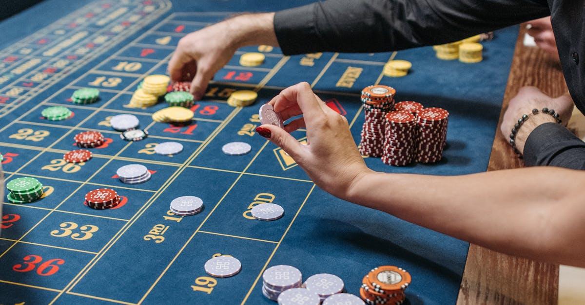 Hướng dẫn tải đánh bài miễn phí về điện thoại nhanh chóng và an toàn